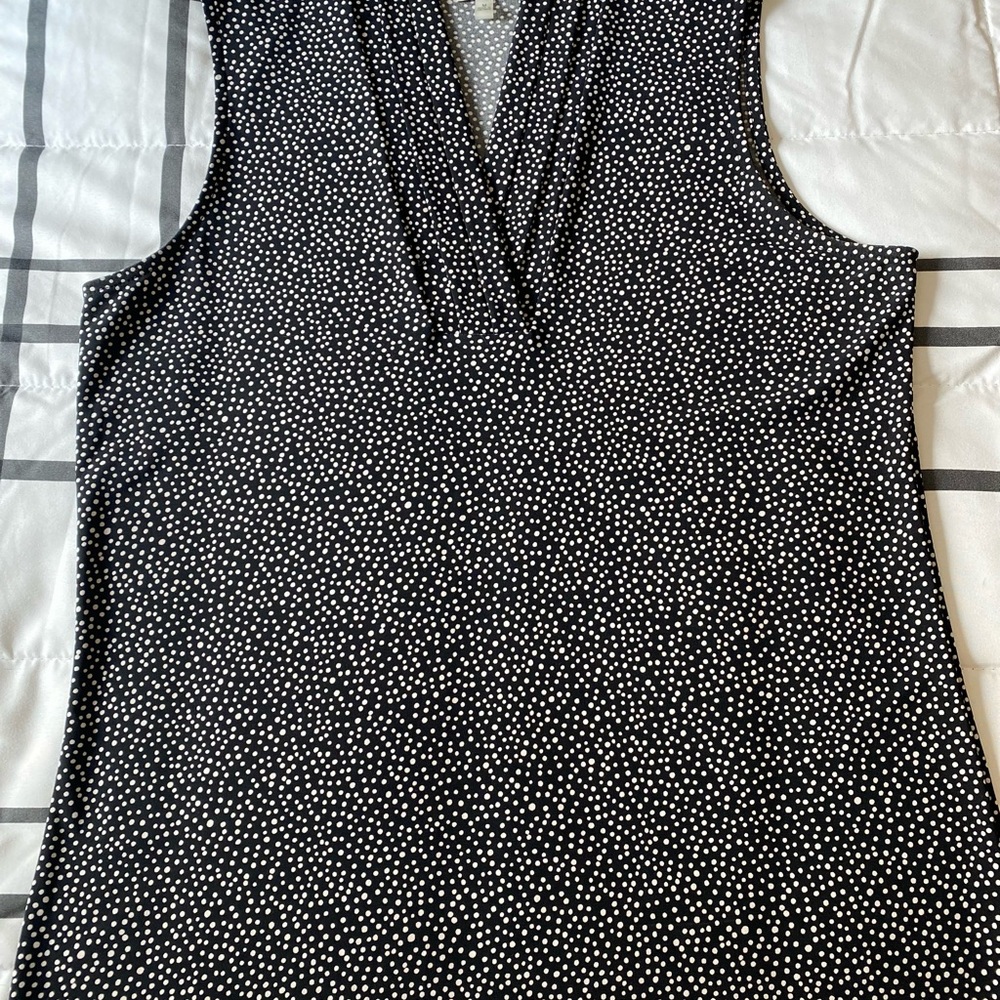 Anne Klein: Black and White Print, Triple Pleat Top-pair it with a black skirt!